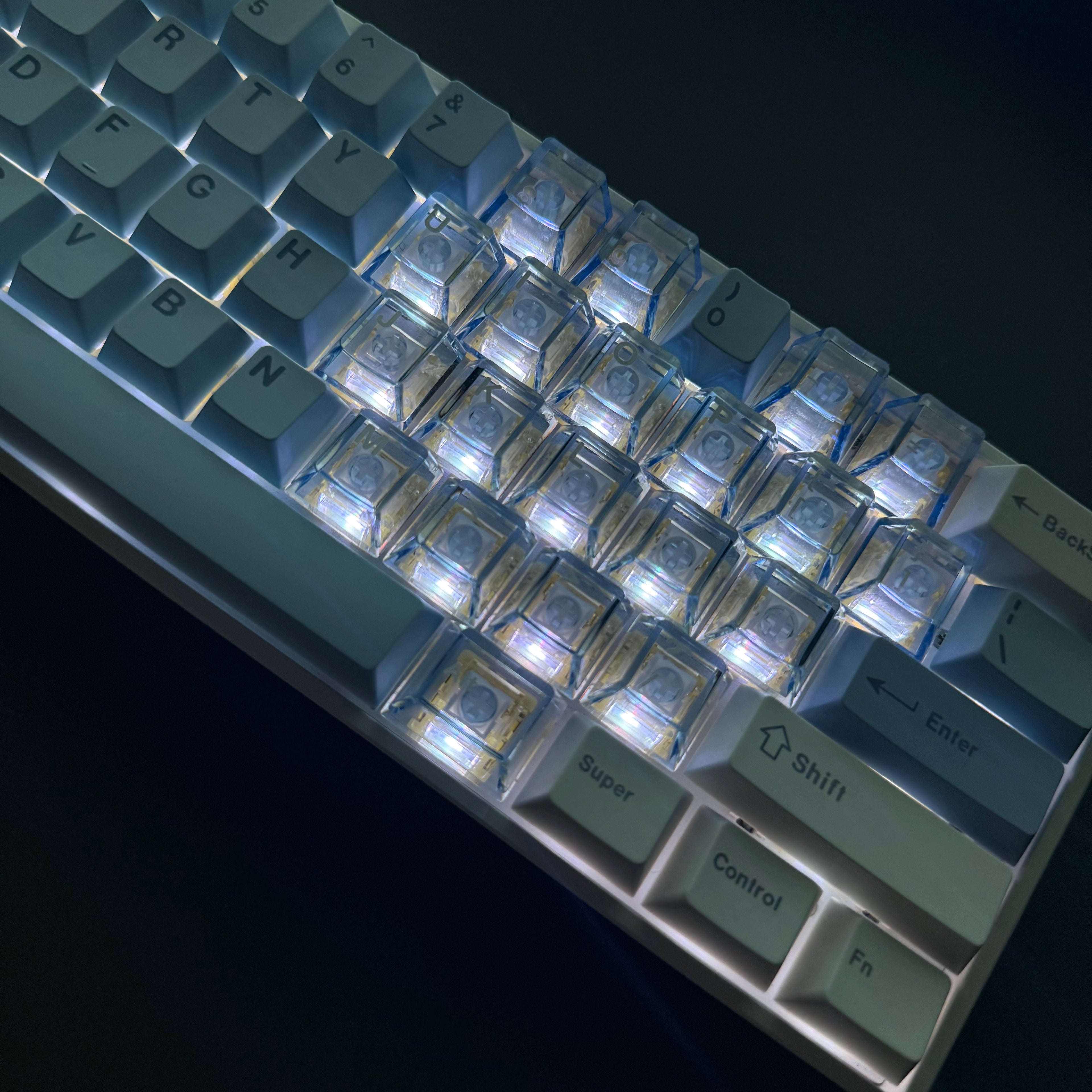 Two sets of color-matching keycap combinations